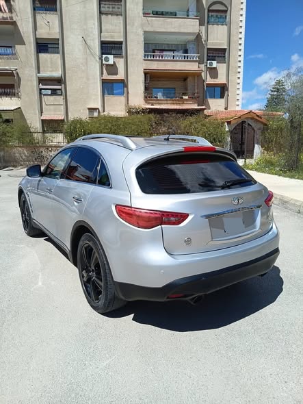 انفنتي FX35 2012 - صورة 4