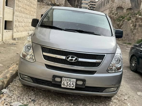 هيونداي H-1 2011 - صورة 1