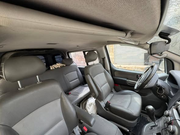 هيونداي H-1 2011 - صورة 2