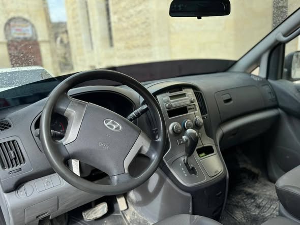 هيونداي H-1 2011 - صورة 4