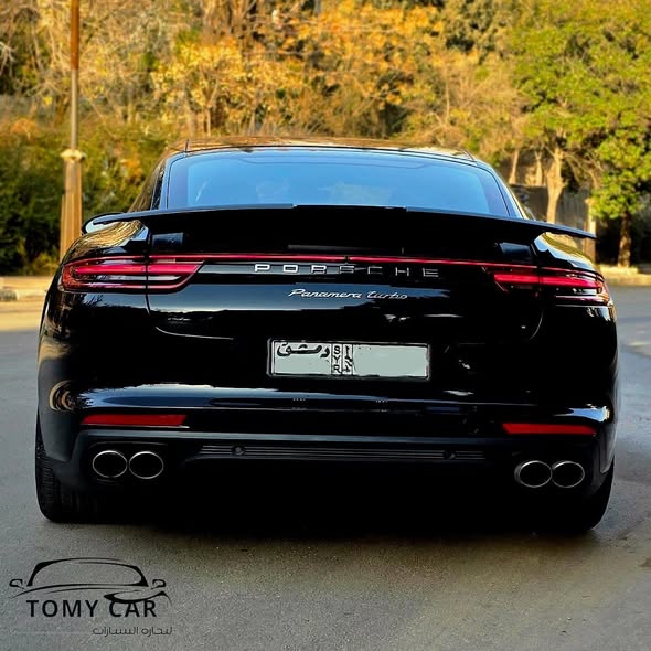 بورش باناميرا 2018 - صورة 1
