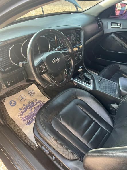 كيا اوبتيما 2013 - صورة 3