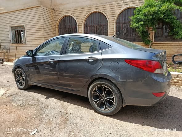 هونداي اكسنت 2011 - صورة 3