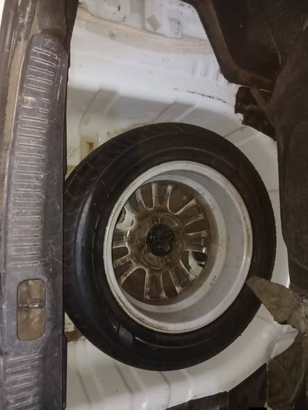 هيونداي ستاركس 2003 - صورة 5