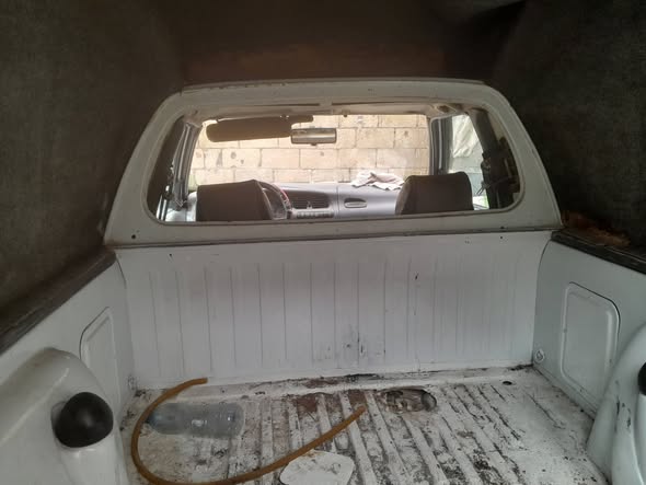 سكودا بيك اب 1996 - صورة 4