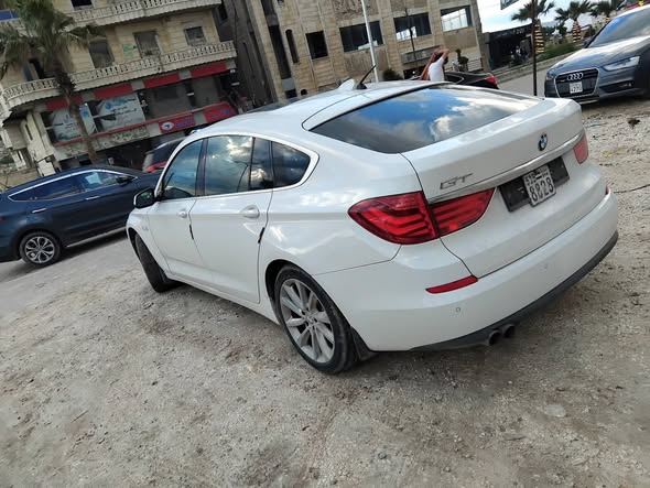 بي إم دبليو 5 Series Gran Turismo 2013 - صورة 5