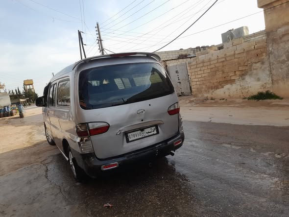 هيونداي اتش 1 2004 - صورة 5