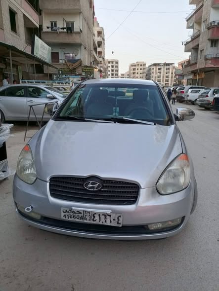 هونداي فيرنا 2009 - صورة 2