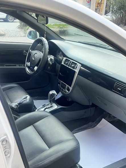 شفروليه اوبترا 2009 - صورة 5