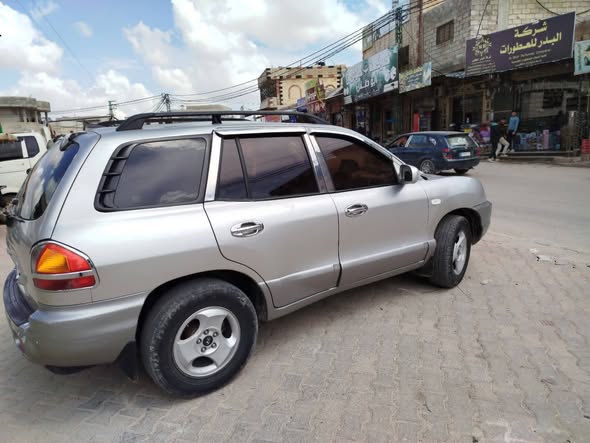 هيونداي سنتافي 2003 - صورة 4