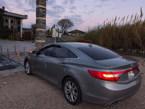 هيونداي أزيرا 2011 - صورة 3