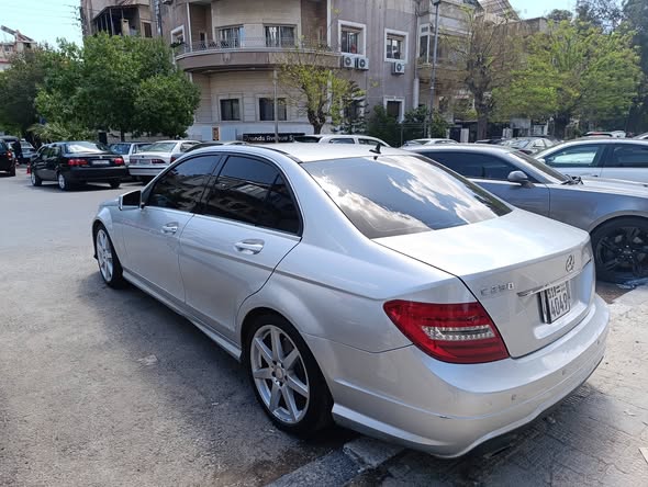 مرسيدس بنز C 250 2014 - صورة 2