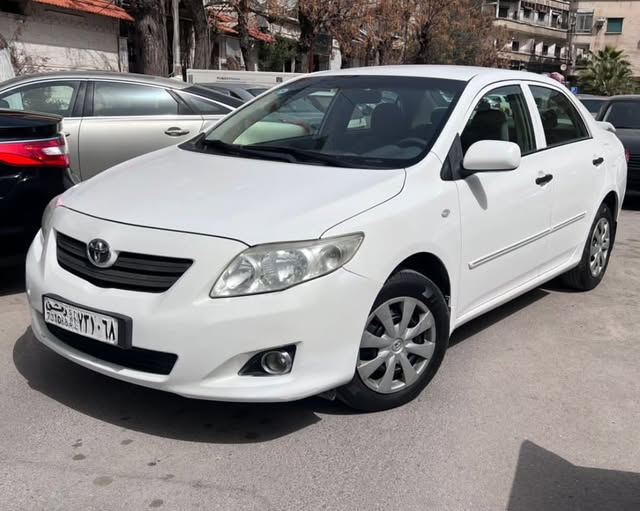 تويوتا كورولا 2010