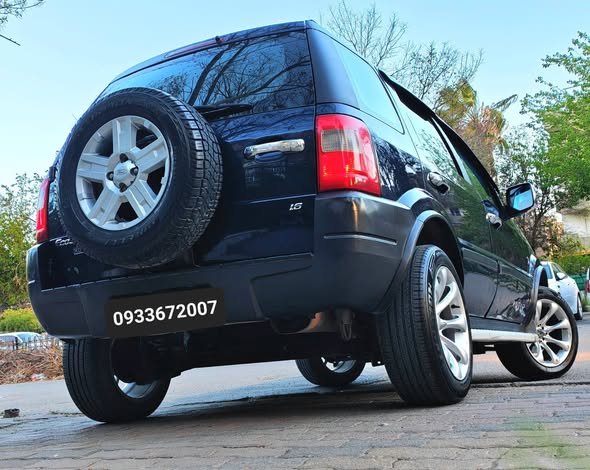 فورد ايكو سبورت 2007 - صورة 2