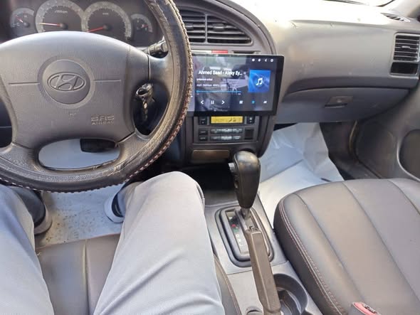 هونداي افانتي 2002 - صورة 2