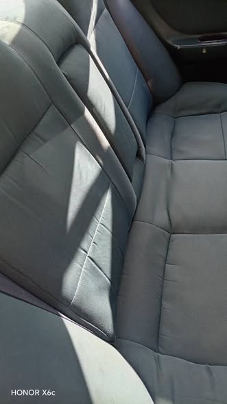 ميتسوبيشي لانسر 1994 - صورة 3