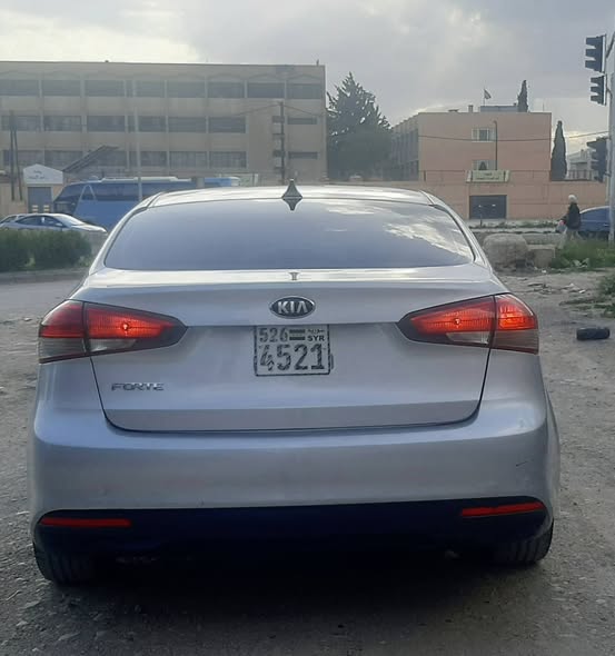 كيا فورتي 2018 - صورة 5