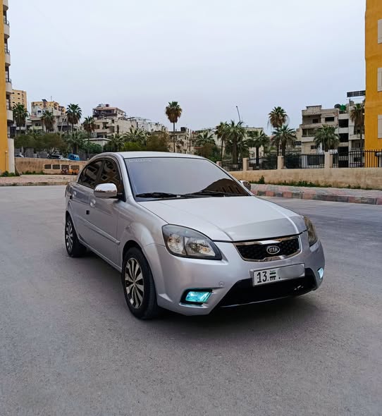 كيا ريو 2011 - صورة 2