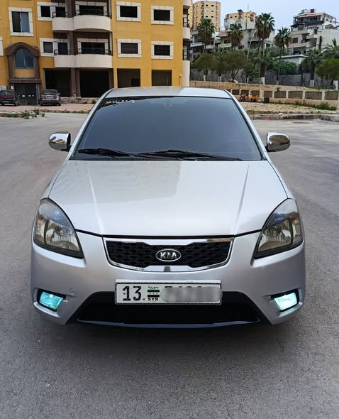 كيا ريو 2011 - صورة 4