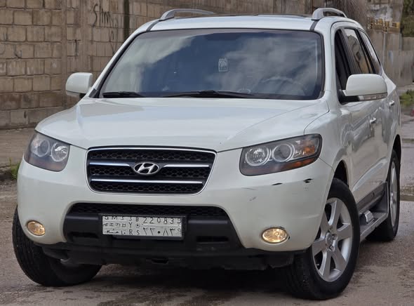 هيونداي سنتافي 2009 - صورة 2