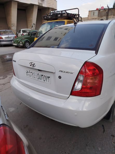 هيونداي فيرنا 2010 - صورة 4