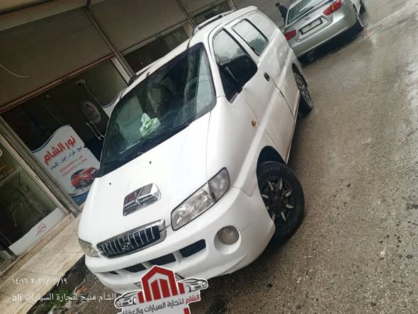 هيونداي H-1 2004 - صورة 2