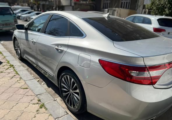 هونداي ازيرا 2012 - صورة 1