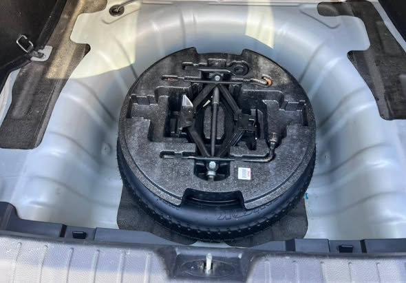 هونداي ازيرا 2012 - صورة 4