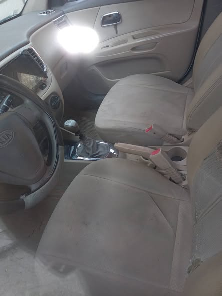 كيا ريو 2009 - صورة 5