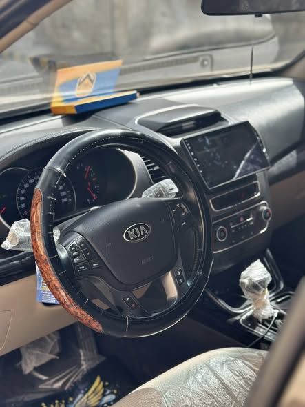 كيا سورينتو 2013 - صورة 5