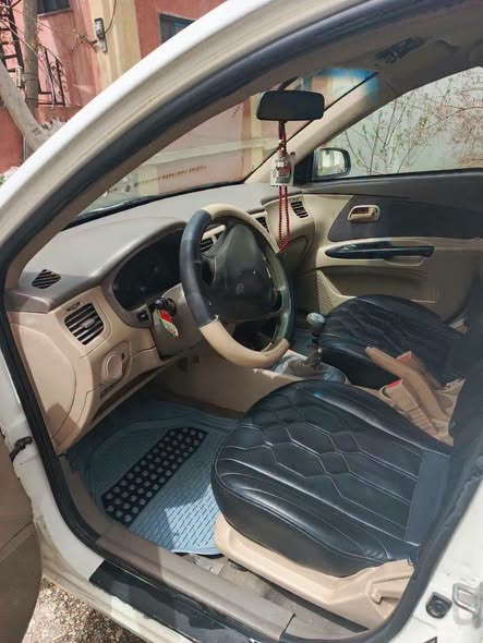 كيا ريو 2009 - صورة 4