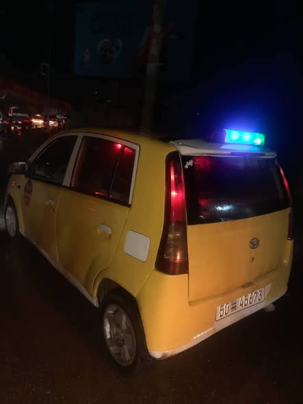 ديهاتسو ميرا 2003 - صورة 4