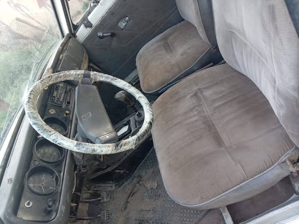 نيسان بيك أب 1993 - صورة 5