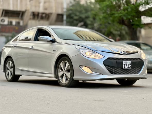 هيونداي سوناتا 2012 - صورة 2