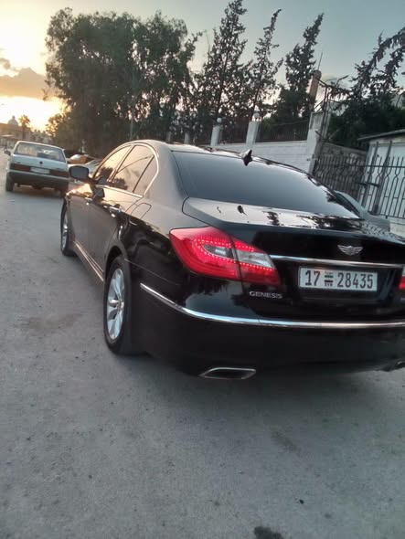 جينسس جينسس 2012 - صورة 2