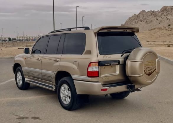 تويوتا لاند كروزر 2007 - صورة 4