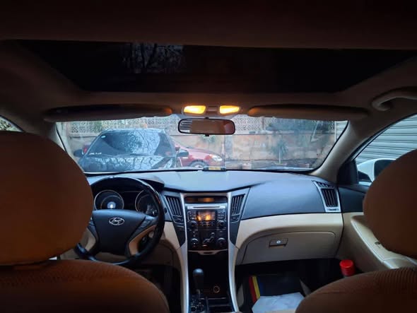 هيونداي سوناتا 2011 - صورة 2