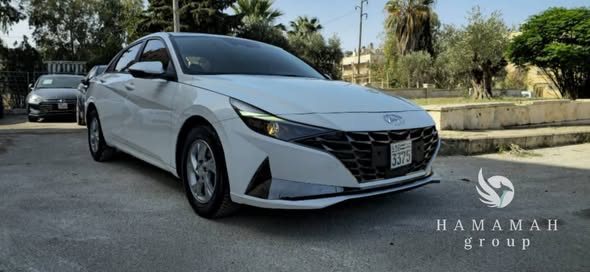 هيونداي افانتي 2021 - صورة 1