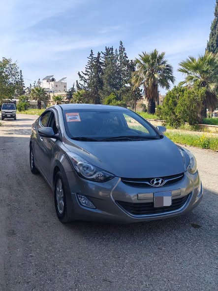 هيونداي إلنترا 2012 - صورة 3