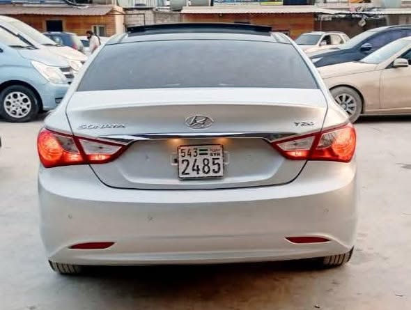 هيونداي سوناتا 2010 - صورة 5