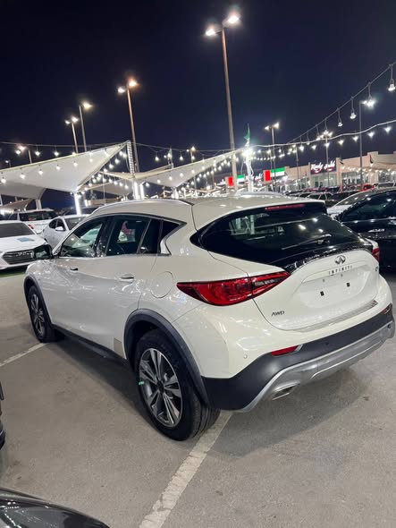 انفينيتي QX30 2017 - صورة 4