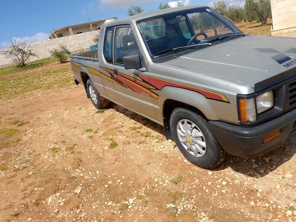 مستوبيشي L200 1994 - صورة 4