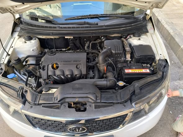 كيا فورتي 2010 - صورة 4