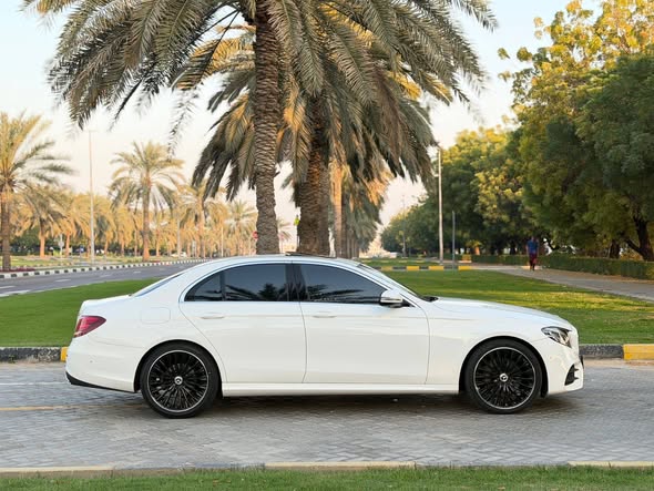 مرسيدس بنز E200 2019 - صورة 2
