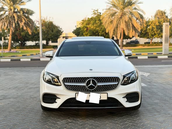 مرسيدس بنز E200 2019 - صورة 4