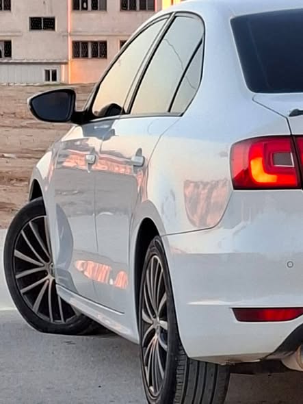 فولكس واجن جيتا 2013 - صورة 5