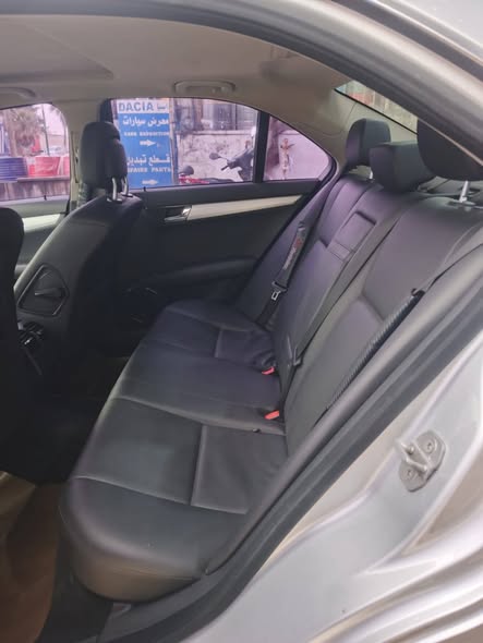 مرسيدس C220 2009 - صورة 3