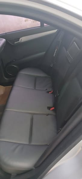 مرسيدس C220 2009 - صورة 5