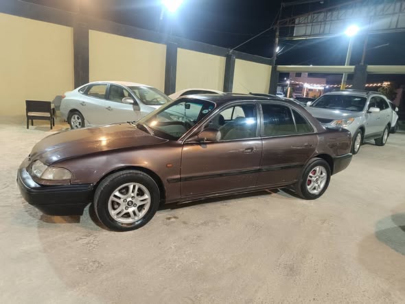 هيونداي سوناتا 1997 - صورة 3