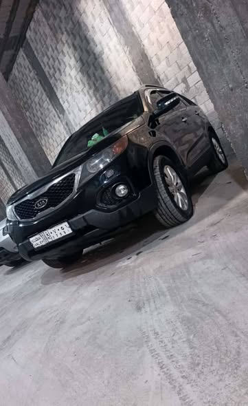 كيا سورينتو 2011 - صورة 2